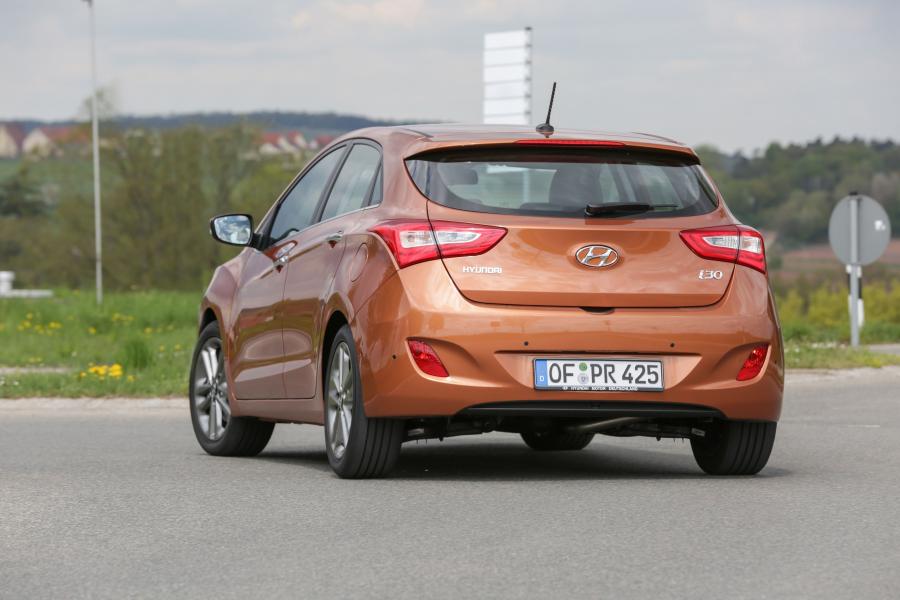  Hyundai i30 5-Door 2015 года  (фото 25 из 29)